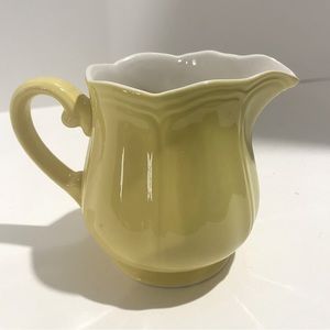 Vintage Federalist Buttercup Yellow Creamer 8 oz Ironstone Japan #4239